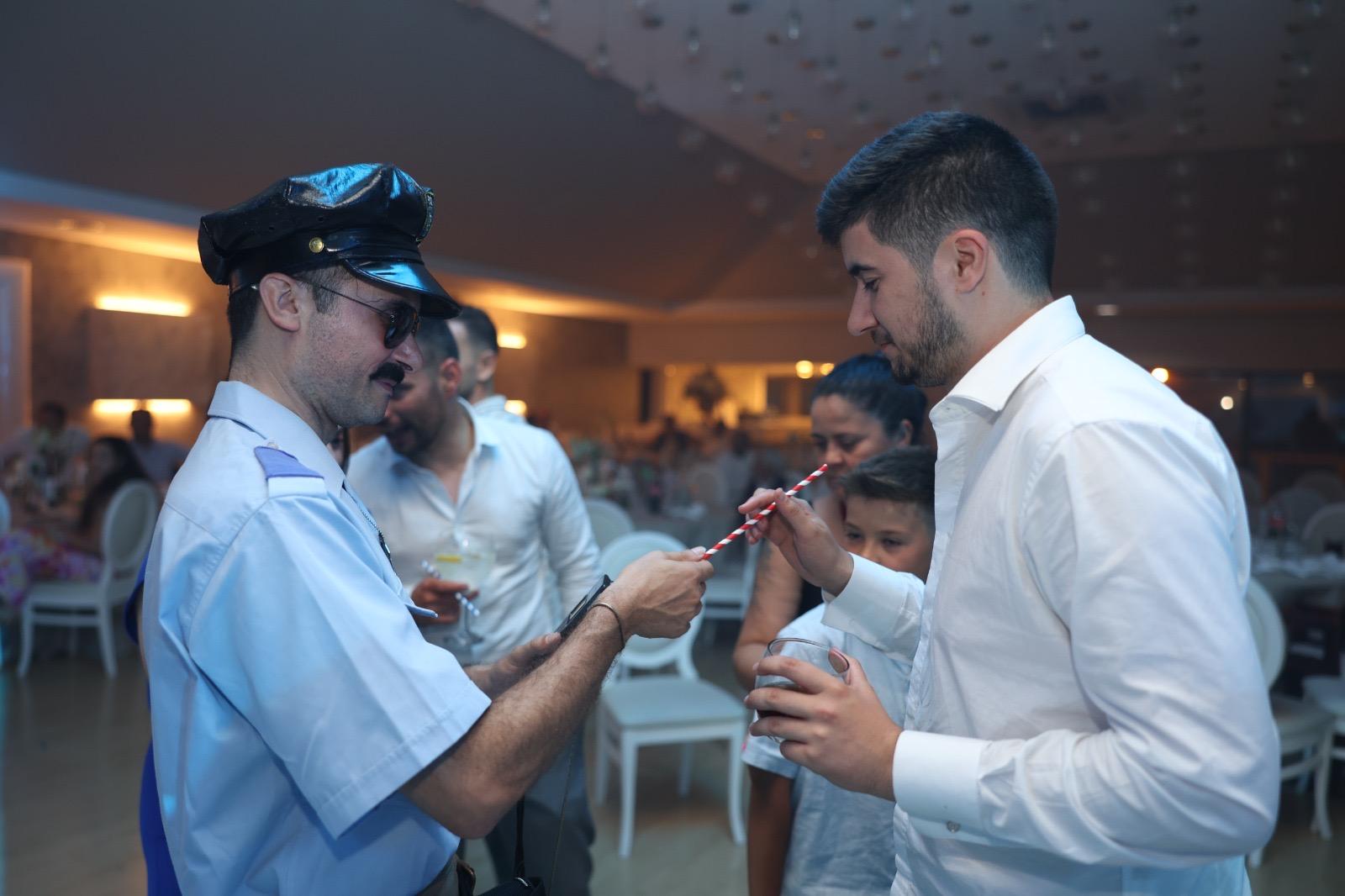 Zé Laustíbia — Party Entertainer — 13
