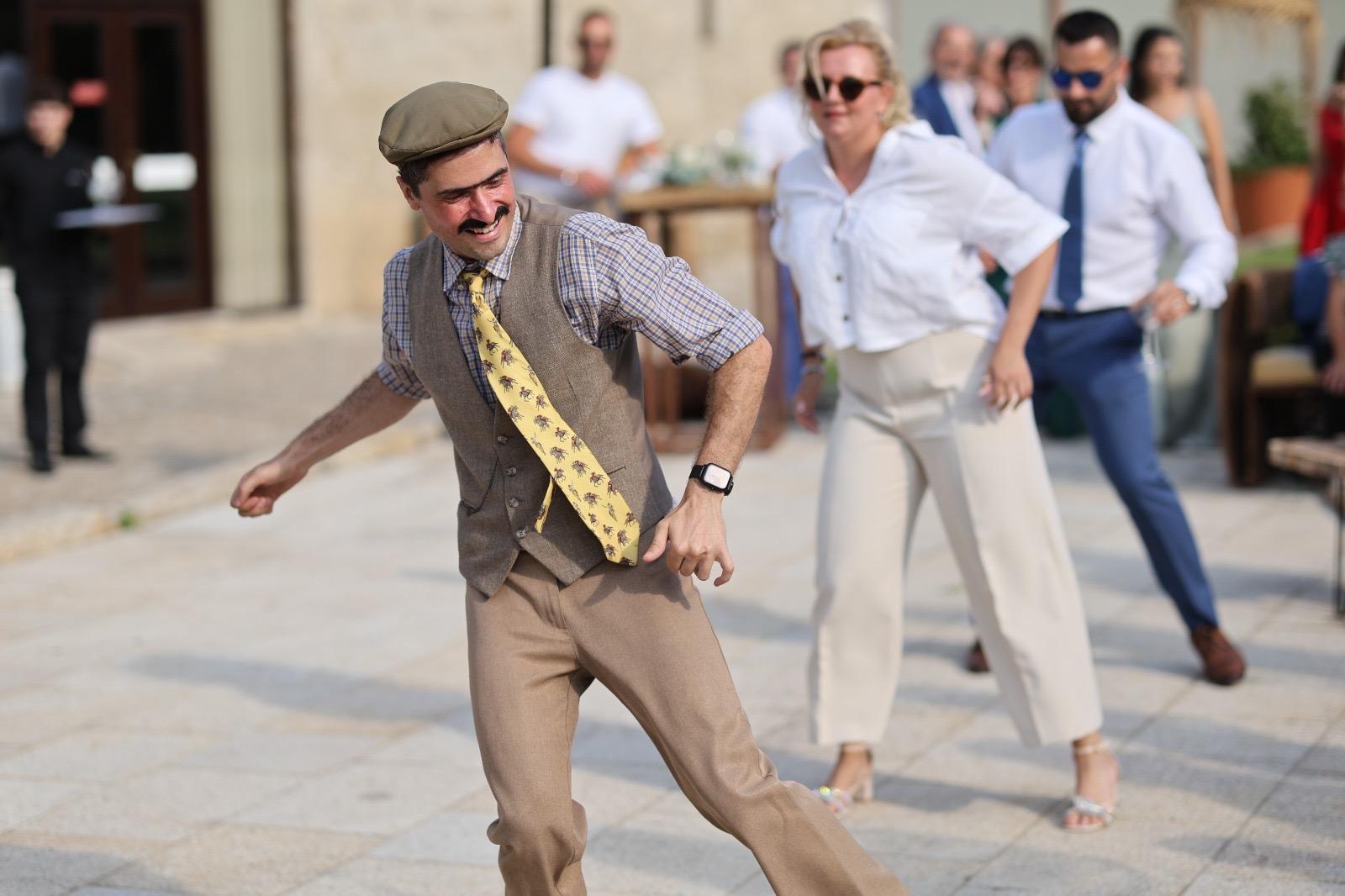 Zé Laustíbia — Party Entertainer — 14