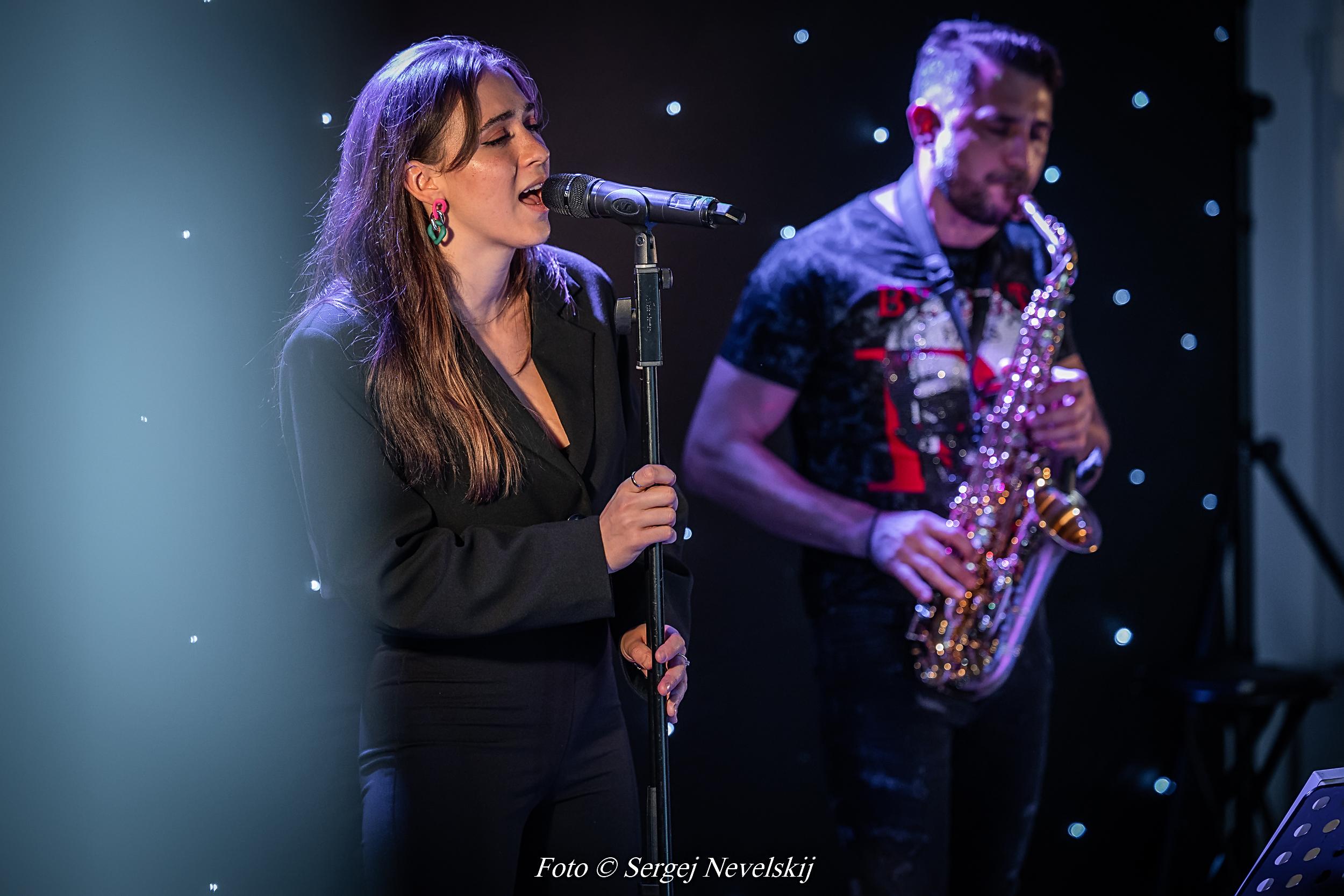 Sergej Omelnickij – DJ & Live Saxophon — 10