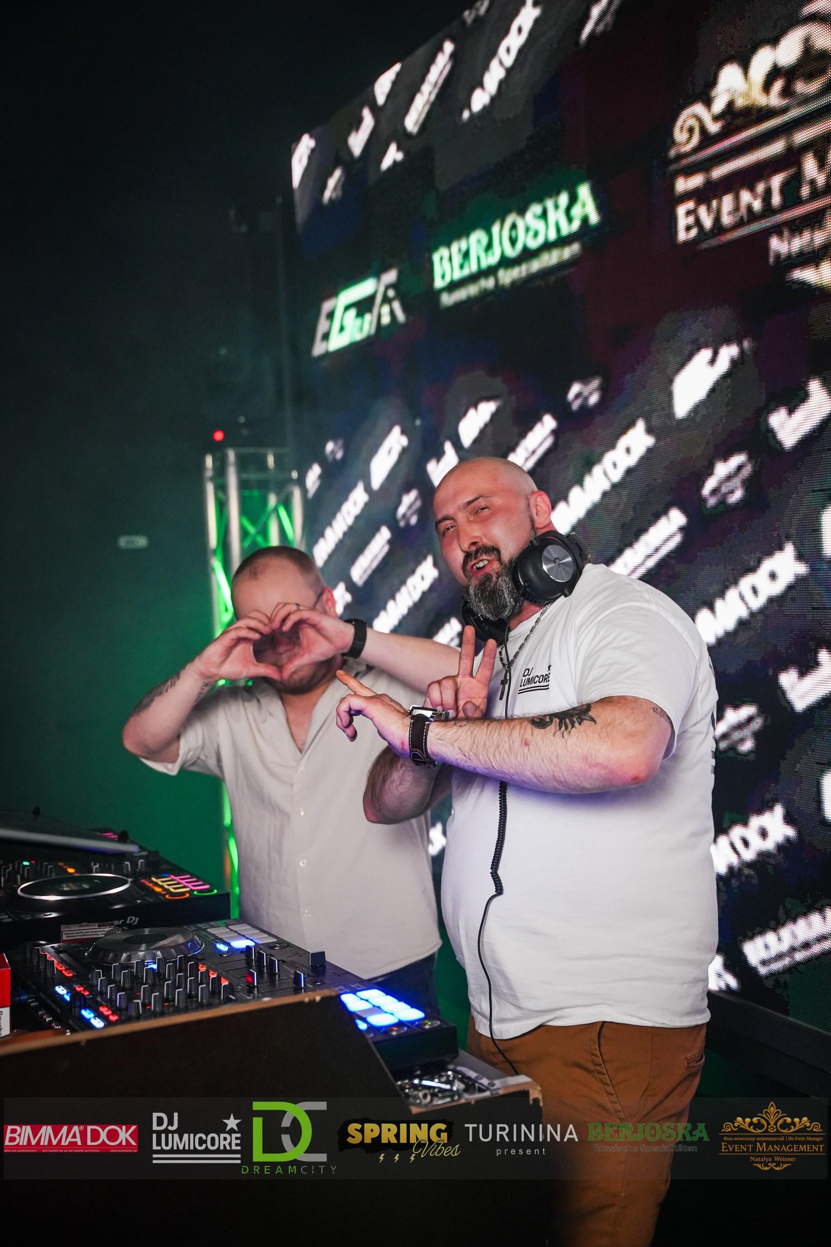 DJ LumiCore records — 8
