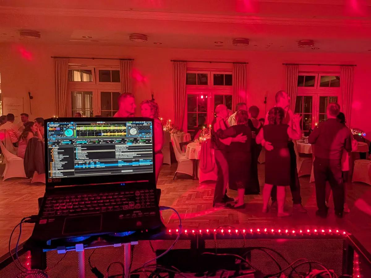 DJ Yugeen — 4