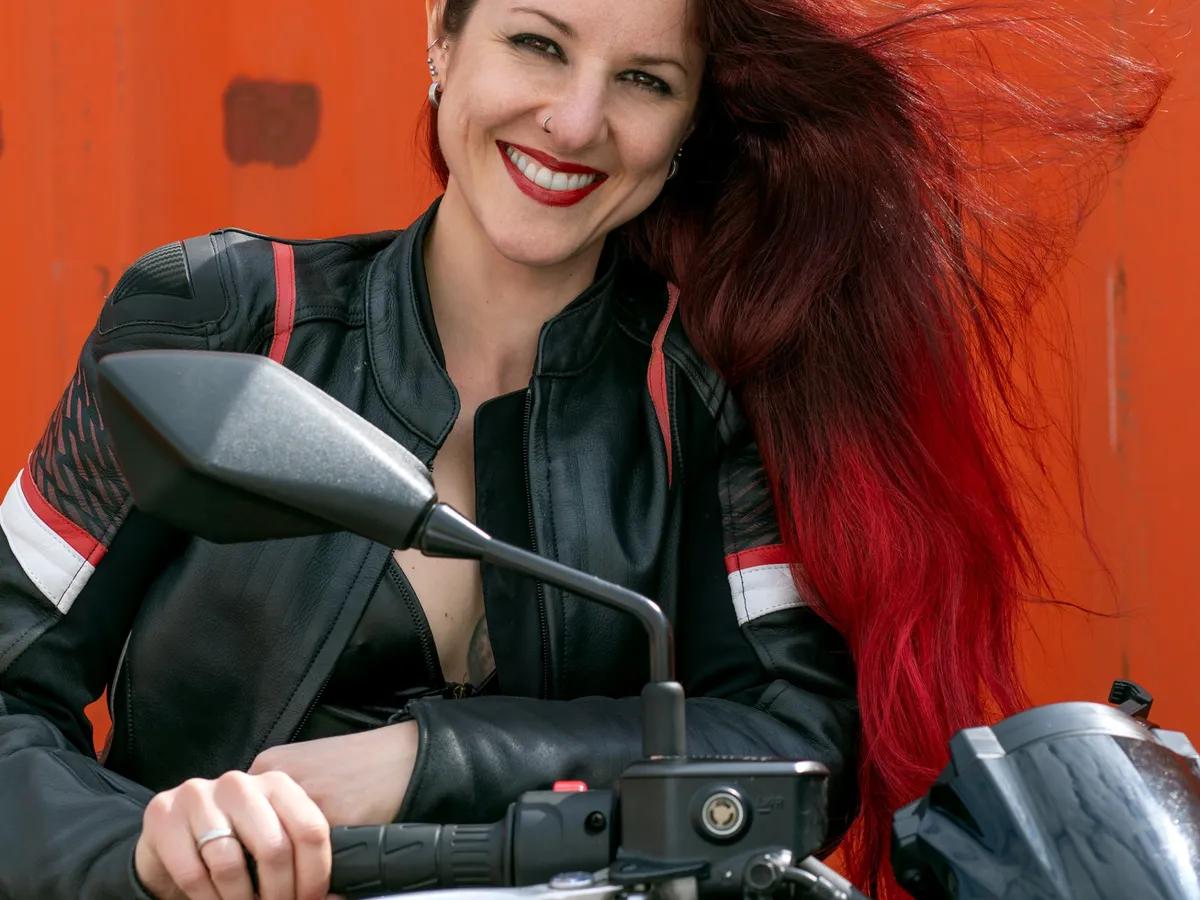 Julia Demann — 2