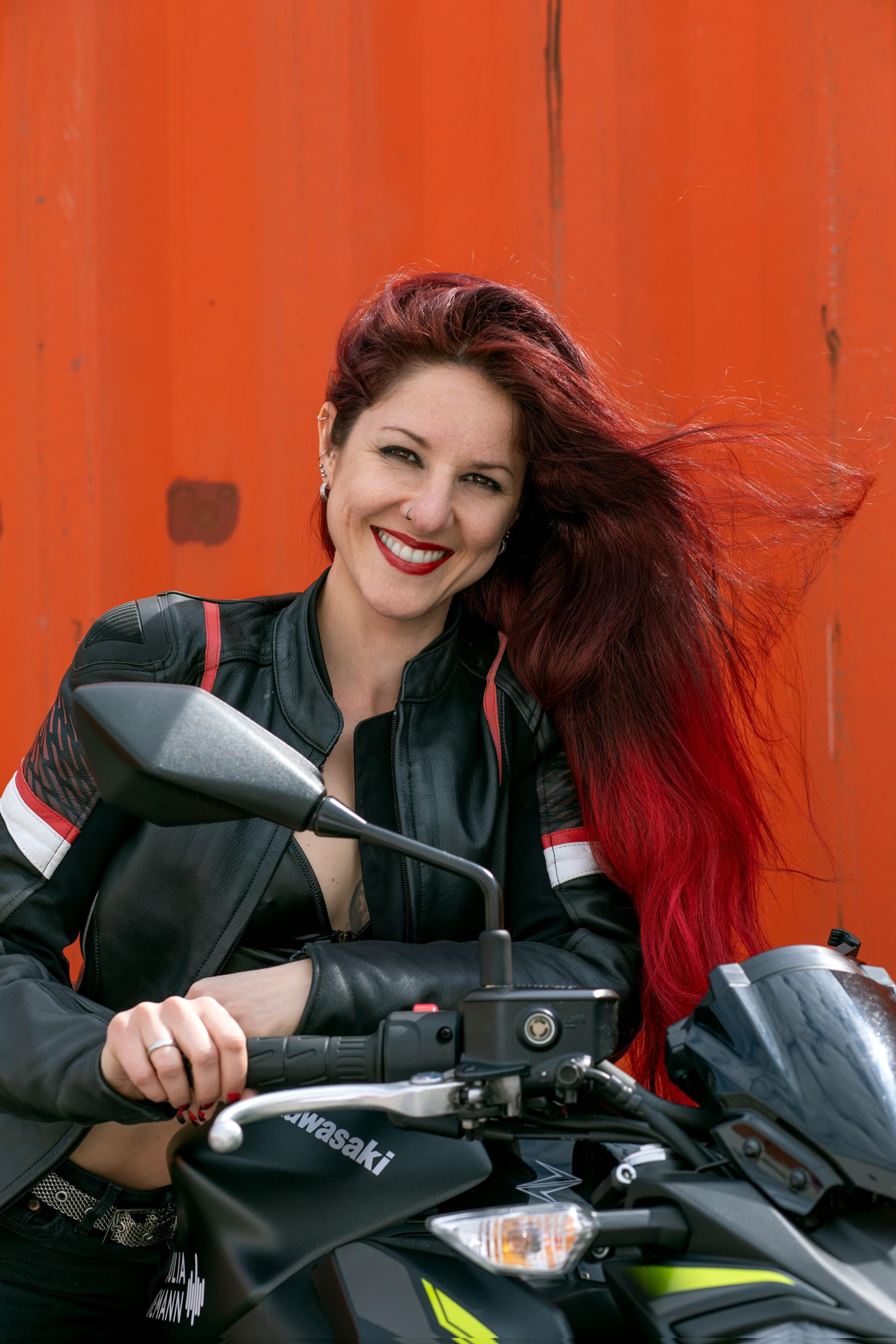 Julia Demann — 2